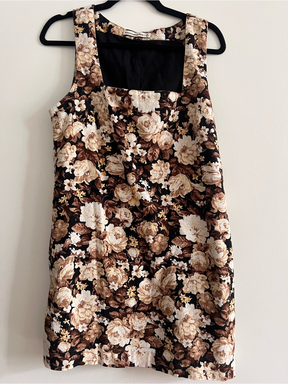 Floral Square-Neck Shift Dress in Black and Cream